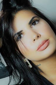 femme avec rehaussement de cils, extension